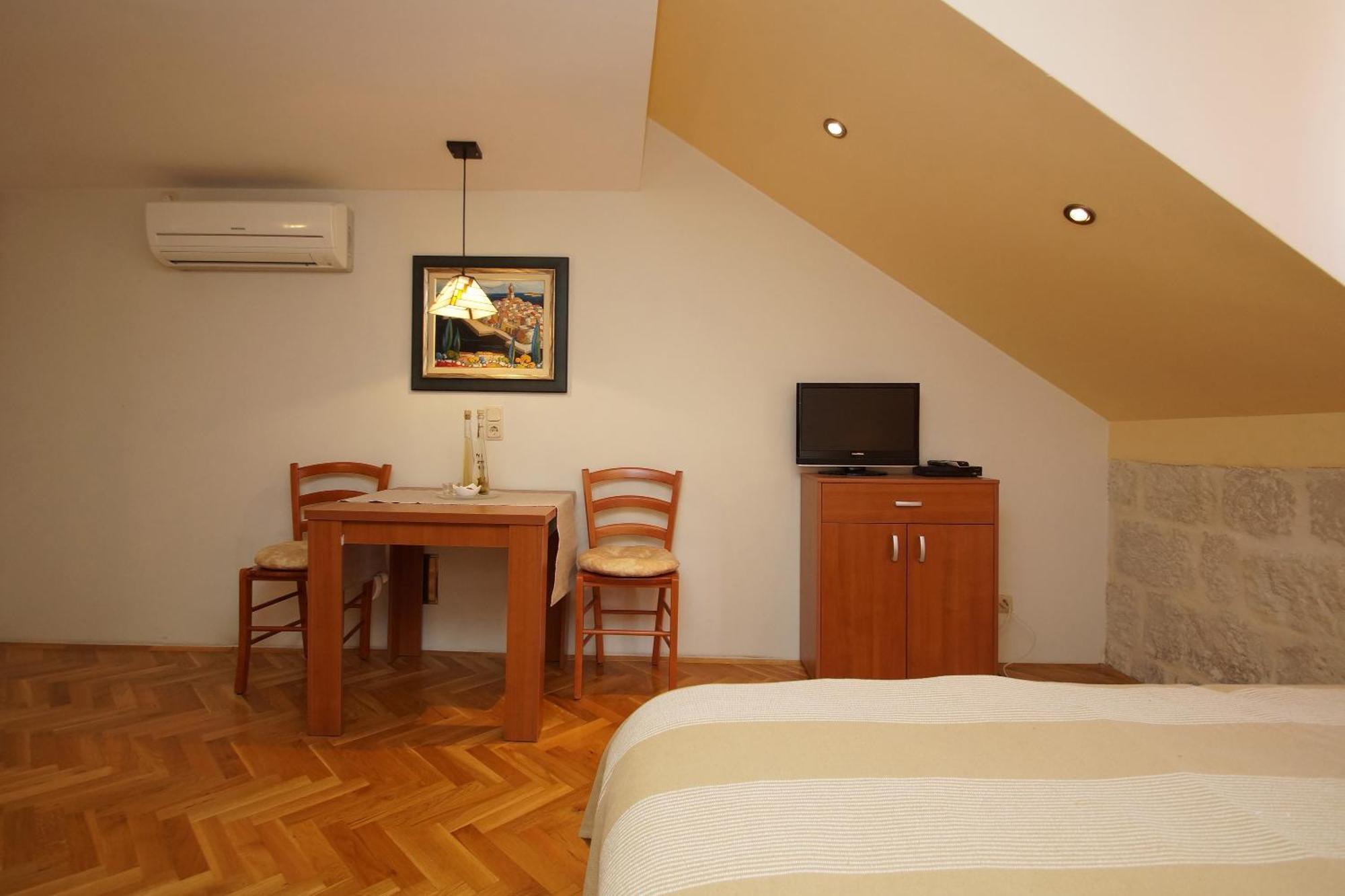 Old Town Apartments Korcula Town Exterior photo